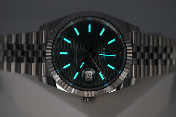 Rolex 126334 DATEJUST 41 FLUTED BEZEL MINT GREEN MOTIF DIAL JUBILEE BAND 2023 FULL SET - Image 11