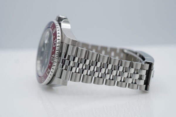 Rolex 126710BLRO PEPSI GMT MASTER II RED BLUE BEZEL JUBILEE 2021 FULL SET - Image 5