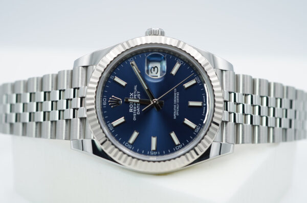Rolex 126334 DATEJUST 41 FLUTED BEZEL BLUE STICK DIAL JUBILEE 2021 COMPLETE SET - Image 10