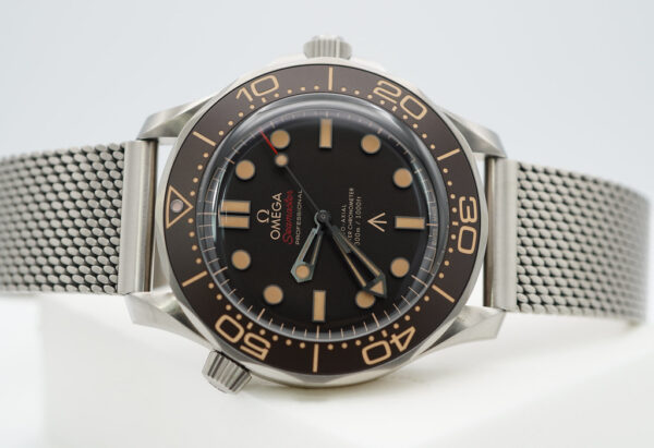 Omega SEAMASTER DIVER 300M 007 JAMES BOND NO TIME TO DIE TITANIUM MESH BRACELET FULL SET - Image 10