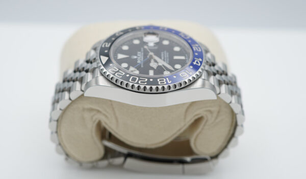 Rolex 126710BLNR GMT MASTER 2 BLACK BLUE BEZEL JUBILEE 2021 WARRANTY FULL SET - Image 3