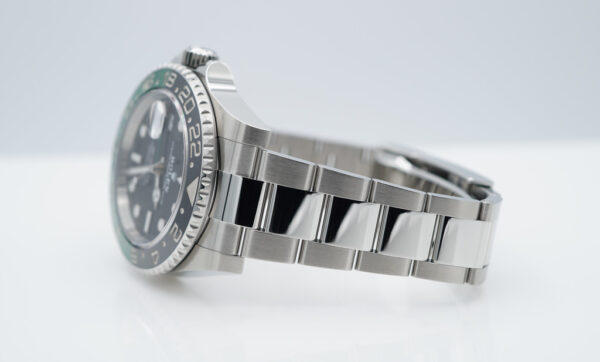 MINT Rolex 126720VTNR GMT MASTER 2 LEFTY SPRITE GREEN BLACK BEZEL 2023 FULL SET - Image 6