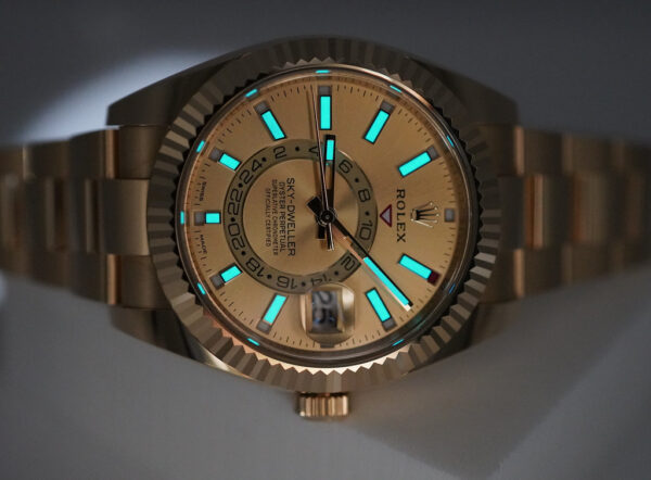 Rolex 326938 SKY-DWELLER 18K YELLOW GOLD CHAMPAGNE STICK DIAL 2023 FULL SET - Image 11