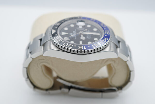 Rolex 116710BLNR GMT MASTER 2 BLACK BLUE BEZEL 2017 COMPLETE SET - Image 4