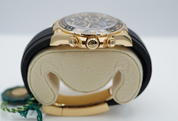 BRAND NEW Rolex 126518LN DAYTONA YELLOW GOLD BLACK DIAL NEW MODEL 2023 FULL SET - Image 3