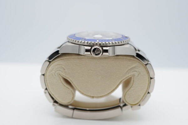 Rolex 126619LB SUBMARINER 41 18K WHITE GOLD BLUE BEZEL 2023 WARRANTY FULL SET - Image 3