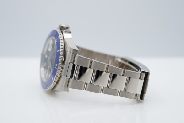 Rolex 126619LB SUBMARINER 41 18K WHITE GOLD BLUE BEZEL 2023 WARRANTY FULL SET - Image 5