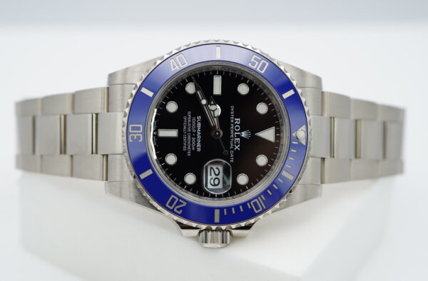 Rolex 126619LB SUBMARINER 41 18K WHITE GOLD BLUE BEZEL 2023 WARRANTY FULL SET - Image 9