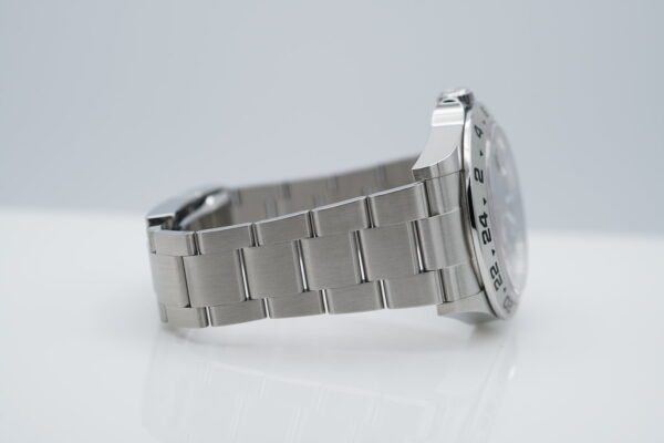 Rolex 226570 EXPLORER 2 BLACK DIAL NEW MODEL 2021 WARRANTY FULL SET - Image 6