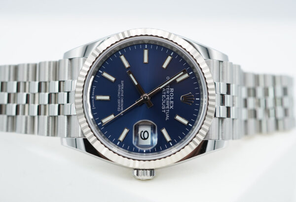Rolex 126234 DATEJUST 36 FLUTED BEZEL BLUE DIAL JUBILEE BAND 2023 FULL SET - Image 9