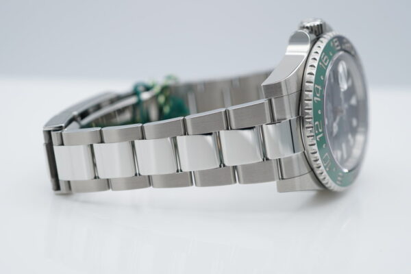 BRAND NEW Rolex 126720VTNR GMT MASTER 2 LEFTY SPRITE GREEN BLACK BEZEL 2023 FULL SET - Image 5