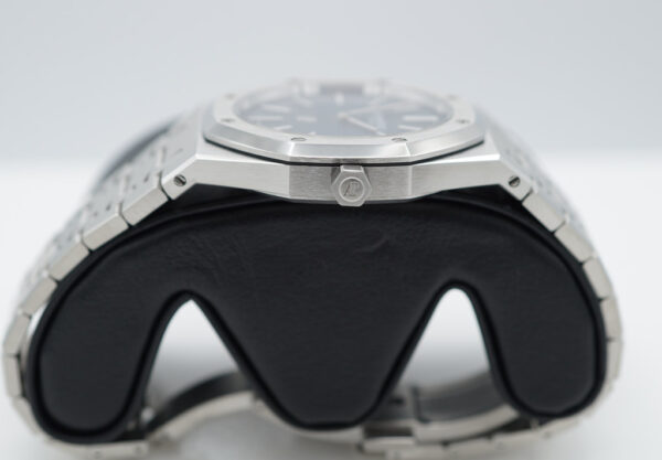 Audemars PIGUET ROYAL OAK JUMBO ULTRA THIN 15202ST BLUE DIAL 2021 FULL SET - Image 3