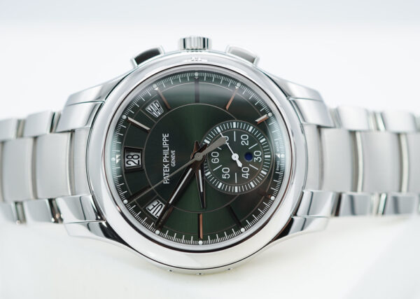 Patek PHILIPPE 5905 ANNUAL CALENDAR CHRONOGRAPH OLIVE GREEN DIAL FULL SET - Image 11
