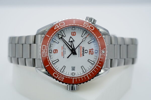 Omega SEAMASTER PLANET OCEAN 600M WHITE DIAL ORANGE BEZEL 2022 FULL SET - Image 9