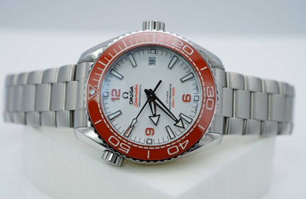 Omega SEAMASTER PLANET OCEAN 600M WHITE DIAL ORANGE BEZEL 2022 FULL SET - Image 10