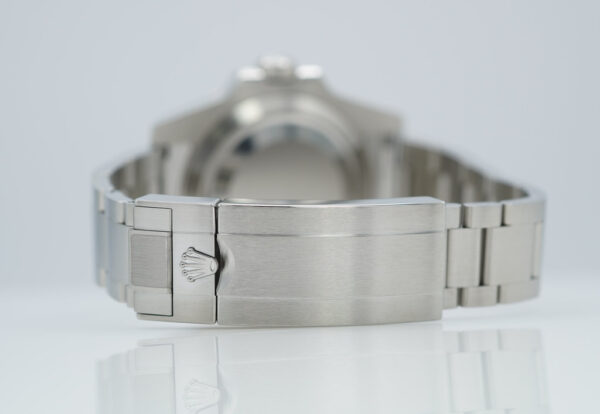 Rolex 116610LN SUBMARINER CERAMIC DATE 40MM 2016 COMPLETE SET - Image 7