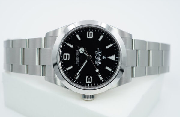 Rolex 224270 EXPLORER FULL LUME DIAL 40MM 2023 MODEL WARRANTY COMPLETE SET - Image 9