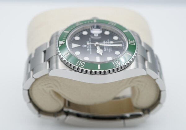 Rolex 126610LV SUBMARINER 41 GREEN MARK 2 BEZEL 2023 WARRANTY FULL SET - Image 4