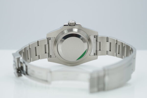 Rolex 116610LN SUBMARINER CERAMIC DATE 40MM 2016 COMPLETE SET - Image 8