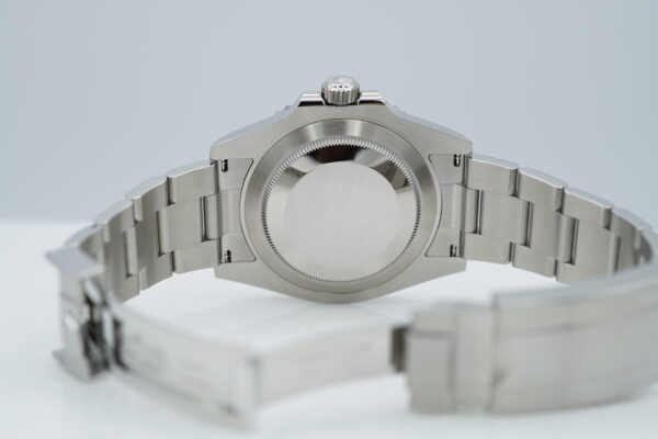 Rolex 126610LV SUBMARINER 41 GREEN MARK 2 BEZEL 2023 WARRANTY FULL SET - Image 8