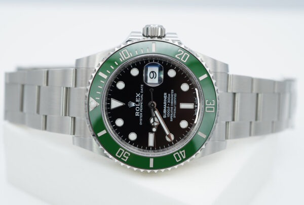 Rolex 126610LV SUBMARINER 41 GREEN MARK 2 BEZEL 2023 WARRANTY FULL SET - Image 10