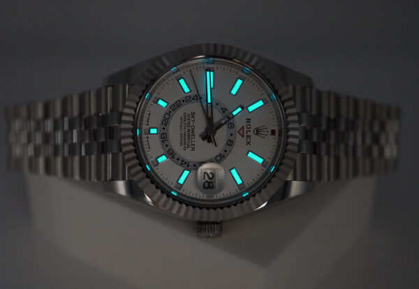 Rolex 336934 SKY-DWELLER WHITE DIAL JUBILEE BAND 2023 WARRANTY FULL SET - Image 11