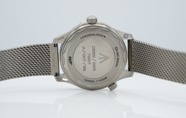 Omega SEAMASTER DIVER 300M 007 JAMES BOND TITANIUM MESH BRACELET 2022 FULL SET - Image 8