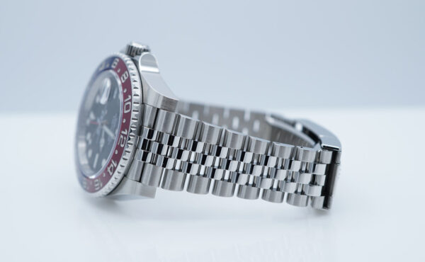 Rolex 126710BLRO PEPSI GMT MASTER II RED BLUE BEZEL JUBILEE 2020 FULL SET - Image 5