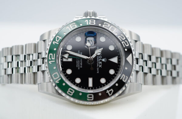 Rolex 126720VTNR GMT MASTER 2 LEFTY BLACK GREEN SPRITE JUBILEE BAND 2023 FULL SET - Image 10