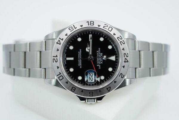 Rolex 16570 EXPLORER II 40MM BLACK DIAL LUG HOLES P SERIAL WARRANTY - Image 10