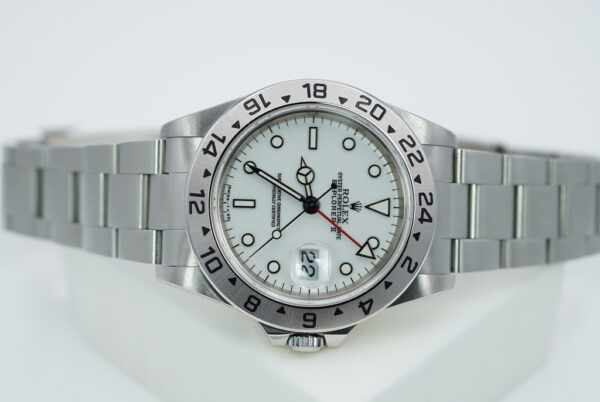 Rolex 16570 EXPLORER II 40MM POLAR CREAM TRITIUM DIAL LUG HOLES BOXES PAPERS - Image 10