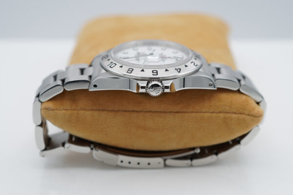 Rolex 16570 EXPLORER II 40MM POLAR CREAM TRITIUM DIAL LUG HOLES BOXES PAPERS - Image 3
