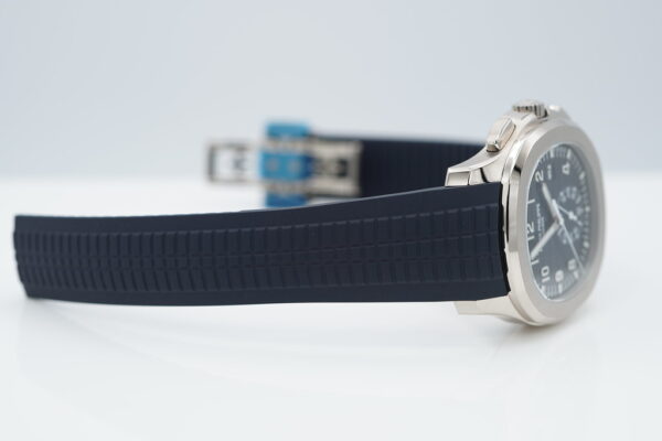 NEW Patek PHILIPPE 5968G AQUANAUT CHRONOGRAPH 18K WHITE GOLD BLUE DIAL FULL SET - Image 5