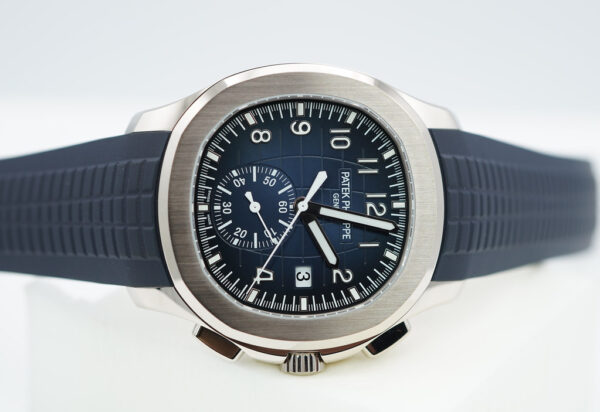 NEW Patek PHILIPPE 5968G AQUANAUT CHRONOGRAPH 18K WHITE GOLD BLUE DIAL FULL SET - Image 9