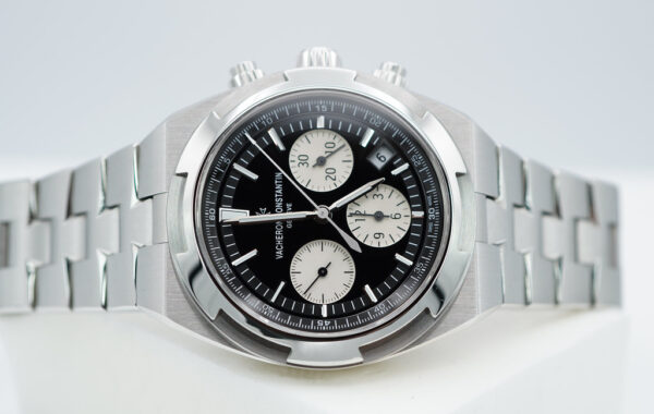 Vacheron CONSTANTIN OVERSEAS CHRONOGRAPH 5500V BLACK DIAL 2023 FULL SET - Image 10