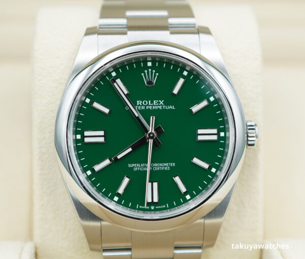 Rolex 124300 OYSTER PERPETUAL 41 GREEN DIAL 2023 WARRANTY COMPLETE SET