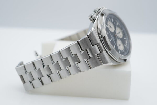 Vacheron CONSTANTIN OVERSEAS CHRONOGRAPH 5500V BLACK DIAL 2023 FULL SET - Image 6