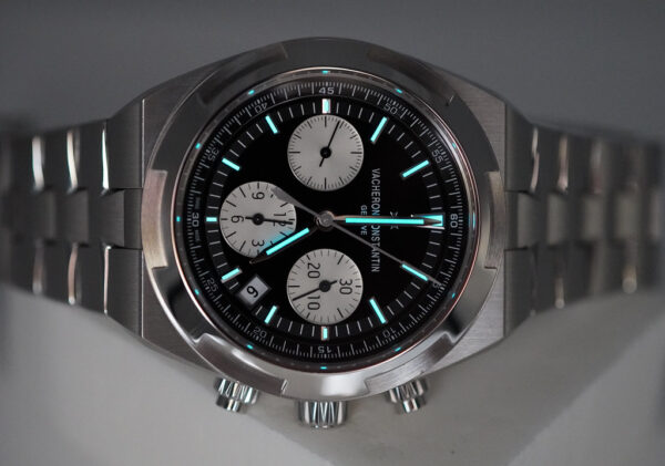 Vacheron CONSTANTIN OVERSEAS CHRONOGRAPH 5500V BLACK DIAL 2023 FULL SET - Image 11