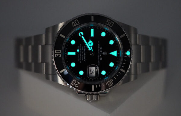 Rolex 126610LN SUBMARINER DATE 41 NEW MODEL 2021 WARRANTY COMPLETE SET - Image 11