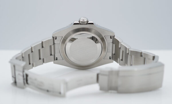 Rolex 126610LN SUBMARINER DATE 41 NEW MODEL 2021 WARRANTY COMPLETE SET - Image 8