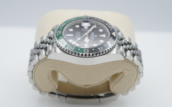 Rolex 126720VTNR GMT MASTER 2 LEFTY BLACK GREEN SPRITE JUBILEE 2023 FULL SET - Image 4