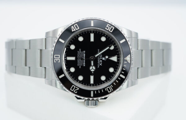 Rolex 124060 SUBMARINER NO DATE 41MM 2021 FULL SET - Image 9