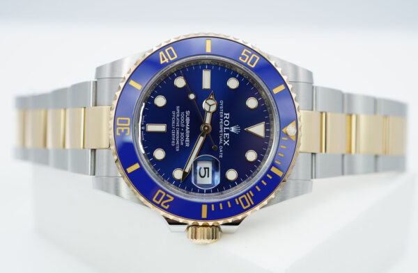 Rolex 126613LB SUBMARINER BLUESY 18K YELLOW GOLD STEEL BLUE DIAL 41MM FULL SET - Image 9