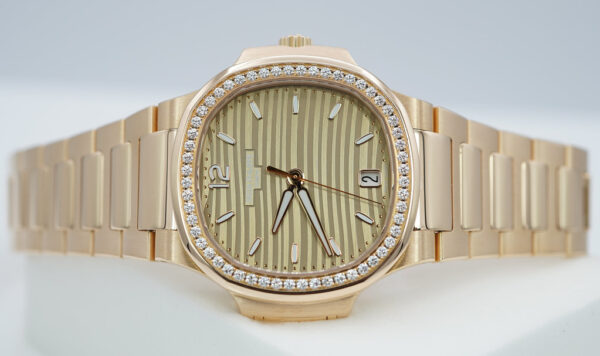 Patek PHILIPPE 7118/1200R NAUTILUS 18K ROSE GOLD DIAMOND BEZEL 2021 FULL SET - Image 11