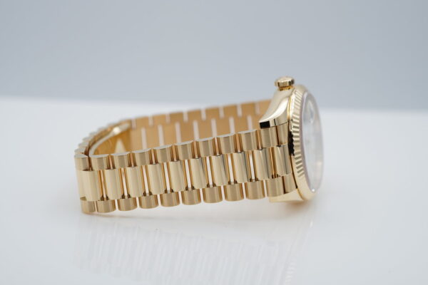 Rolex 128238 DAY DATE 36 YELLOW GOLD WHITE INDEX DIAL 2023 WARRANTY FULL SET - Image 6