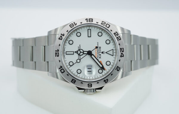 Rolex 226570 EXPLORER 2 POLAR WHITE DIAL NEW MODEL 2021 WARRANTY FULL SET - Image 9
