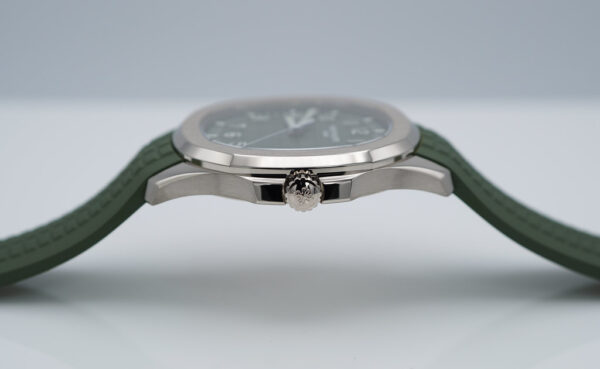 NEW Patek PHILIPPE 5168G AQUANAUT 18K WHITE GOLD GREEN DIAL COMPLETE SET - Image 3