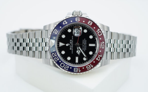 Rolex 126710BLRO PEPSI GMT MASTER II RED BLUE BEZEL JUBILEE 2023 FULL SET - Image 9