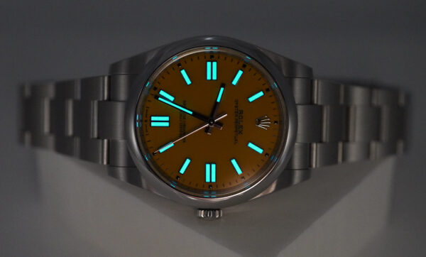 Rolex 124300 OYSTER PERPETUAL YELLOW DIAL 41MM 2021 COMPLETE SET - Image 10