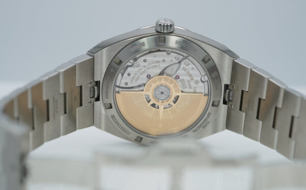 Vacheron CONSTANTIN OVERSEAS 4500V STAINLESS STEEL BLUE DIAL 2021 WARRANTY - Image 8